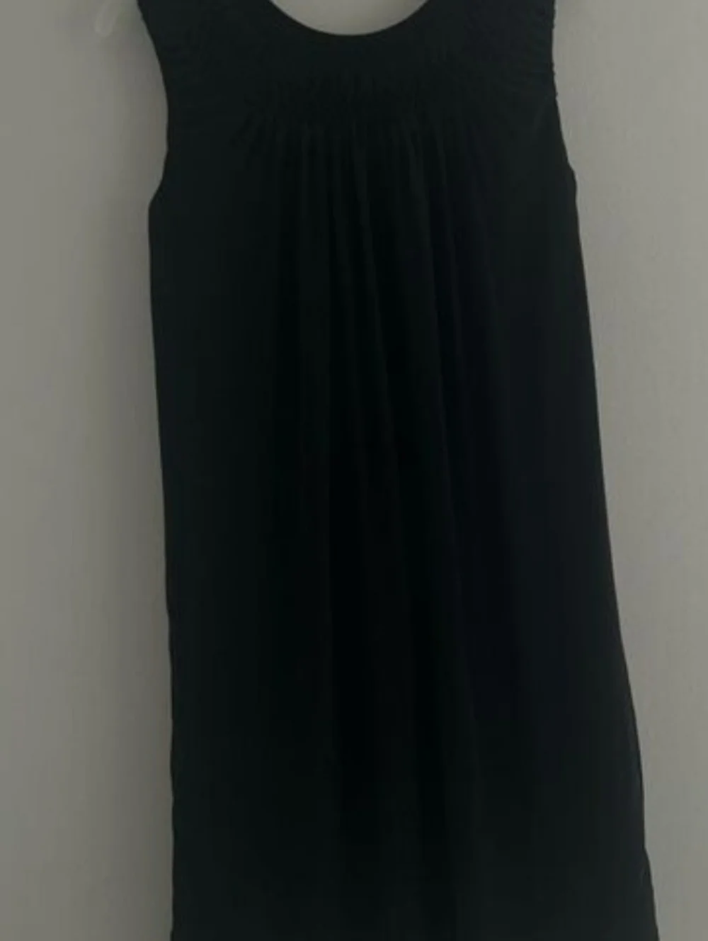J. Jill 100% Silk Smocked Neck Sleeveless Black Women  Dress Midi Size Small